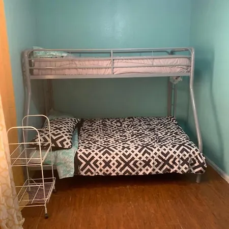 S&B B&B